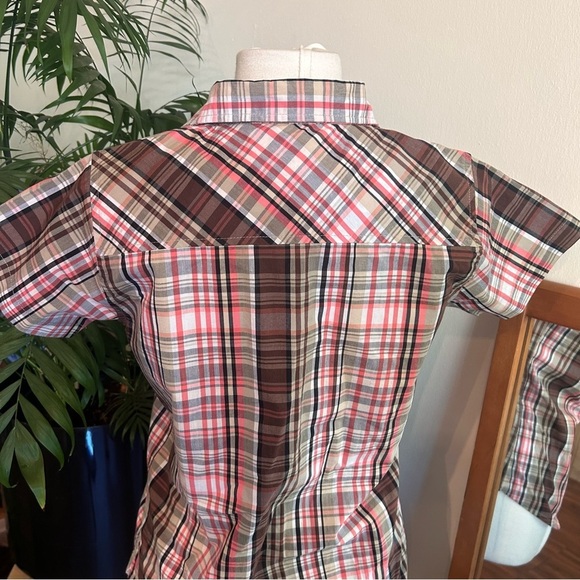 Women's Plaid Short Sleeve Shirt Size S Canyon Guide Outfitters Two Pockets - Picture 3 of 8